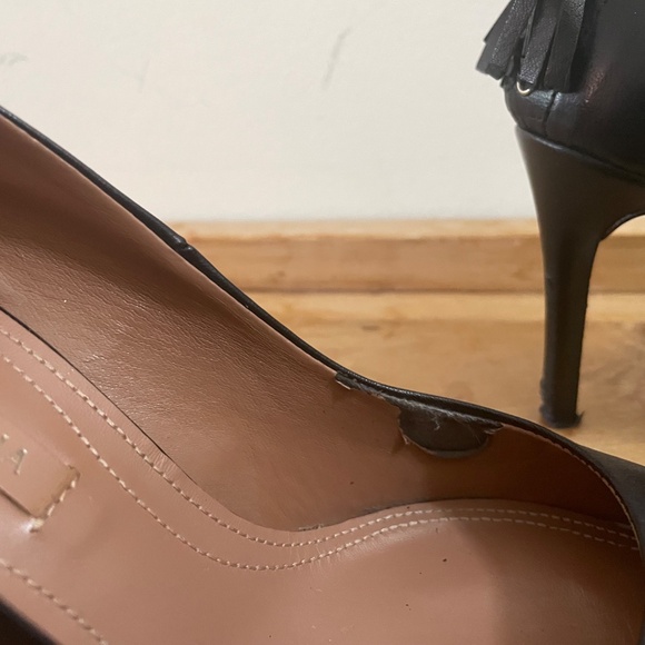 BCBG Pumps - Picture 5 of 12